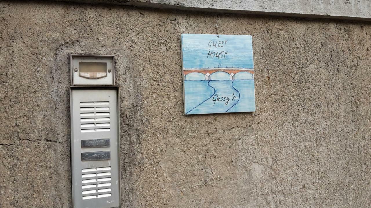 Gessy'S Hotel Lucca Exterior photo